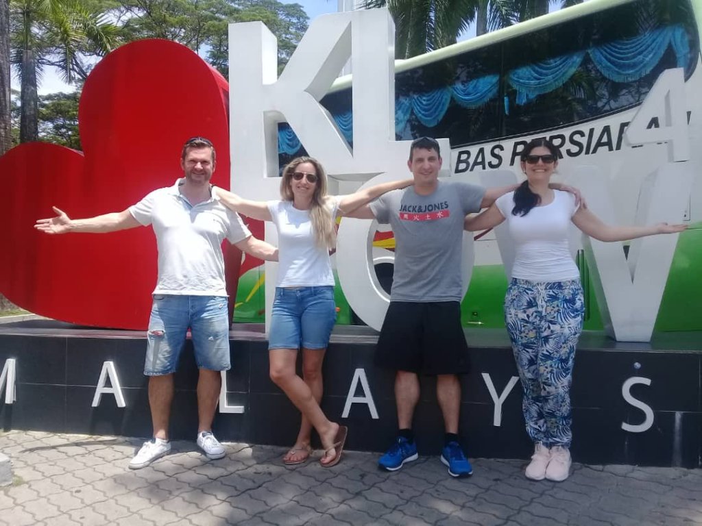 kuala lumpur tower photo stop by kl taxi tour service 