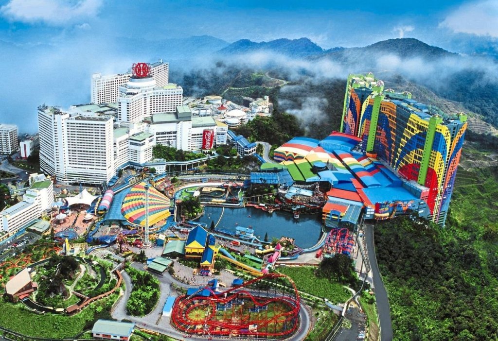 genting highlands resort world theme park day trip from kuala lumpur