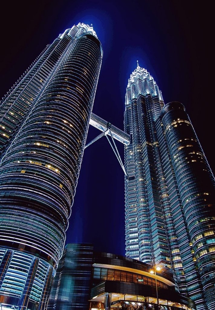 Kuala Lumpur Taxi Service , provide Taxi Service to klia klia2 Airport , Hire Taxi driver in KL , Cheapest Taxi Booking KL